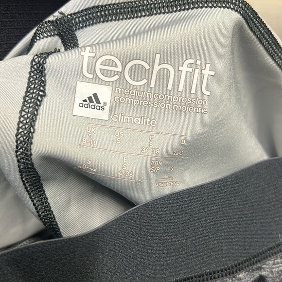 Adidas bike shorts size XS - Picture 3 of 8